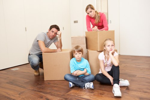 Flexible van transport for local moving jobs